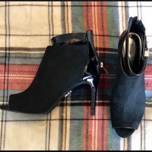 Peep-toe Jennifer Lopez Heels